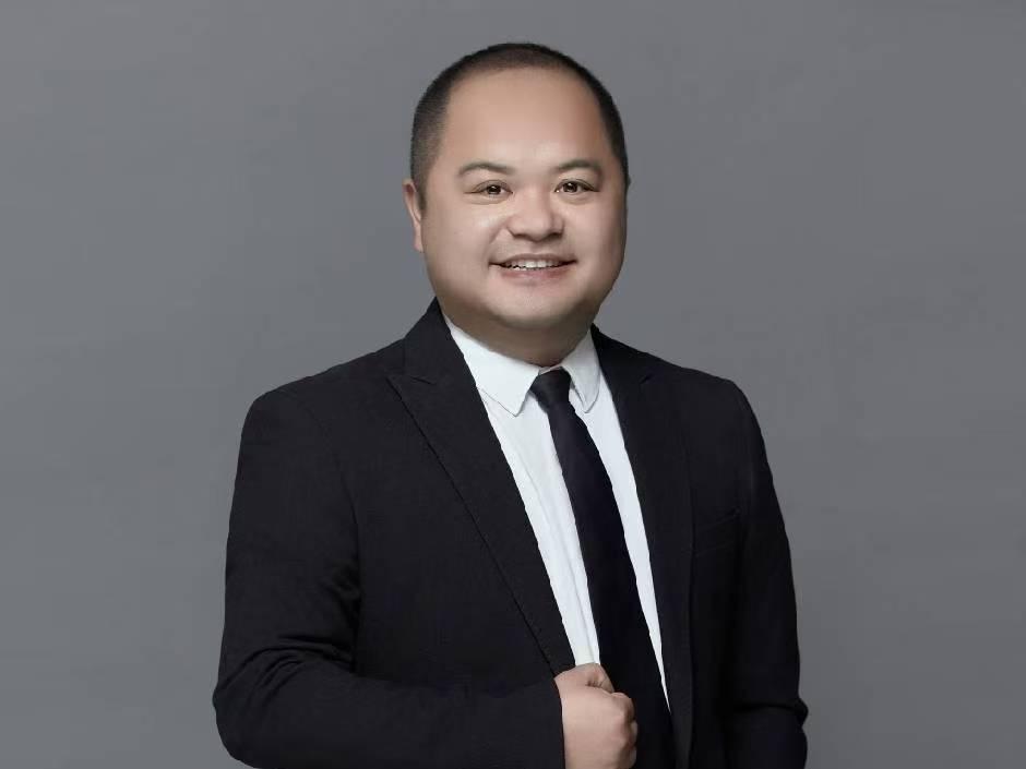 何老师